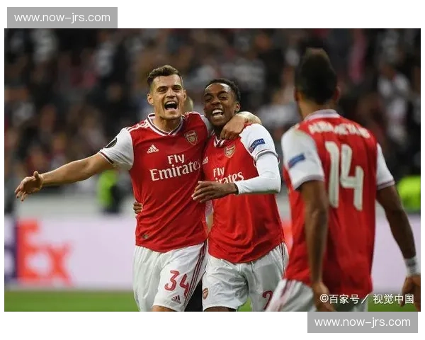 萨利巴答球迷问 防守是我最好特质 身处豪门压力是荣幸 萨利巴答球迷问 防守是我最好特质 身处豪门压力是荣幸